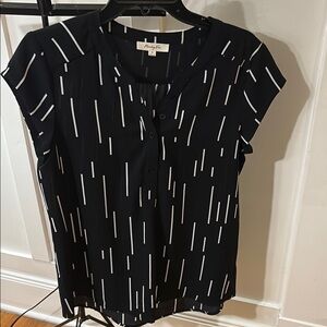 Black and White Cap Sleeve V-Neck Blouse